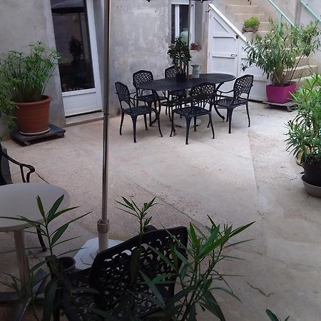 Cottage Au Terminus 2 Climatise Hautvillers Bagian luar foto